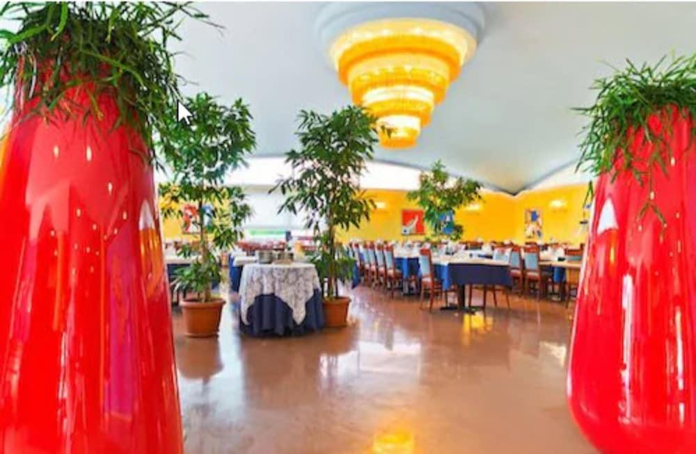Grand Hotel Esplanada Bibione Exterior photo