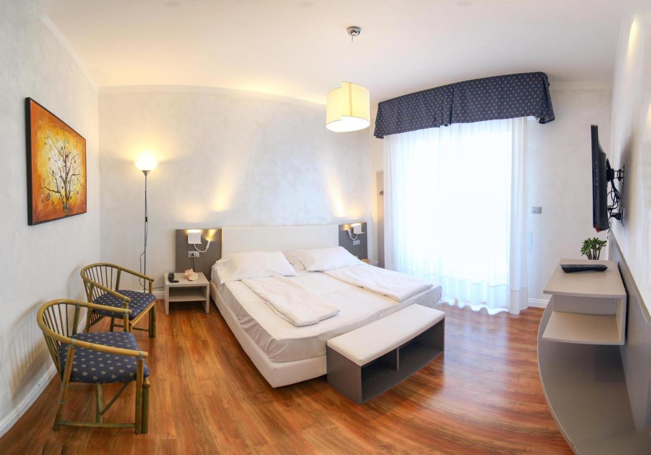 Grand Hotel Esplanada Bibione Exterior photo